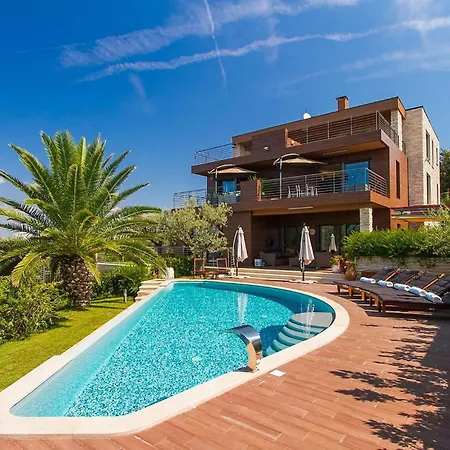 Casa G Nyaraló Póla