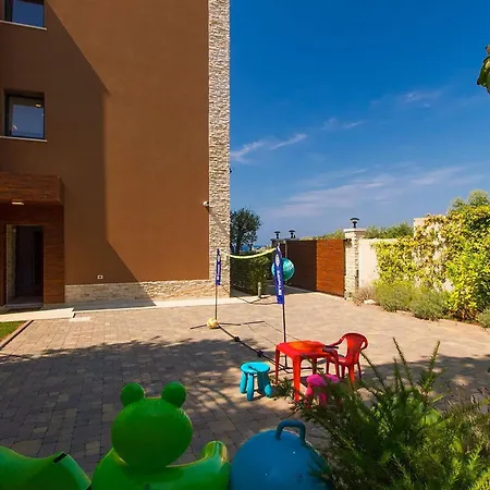 Casa G * Pola